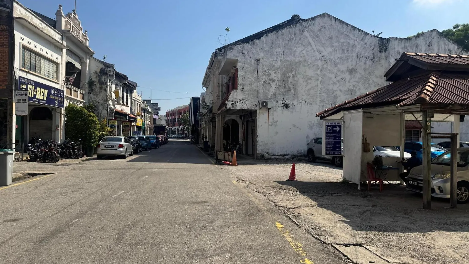 Bed and Breakfast Same Skies' Kneading Peace Social Enterprise Malacca